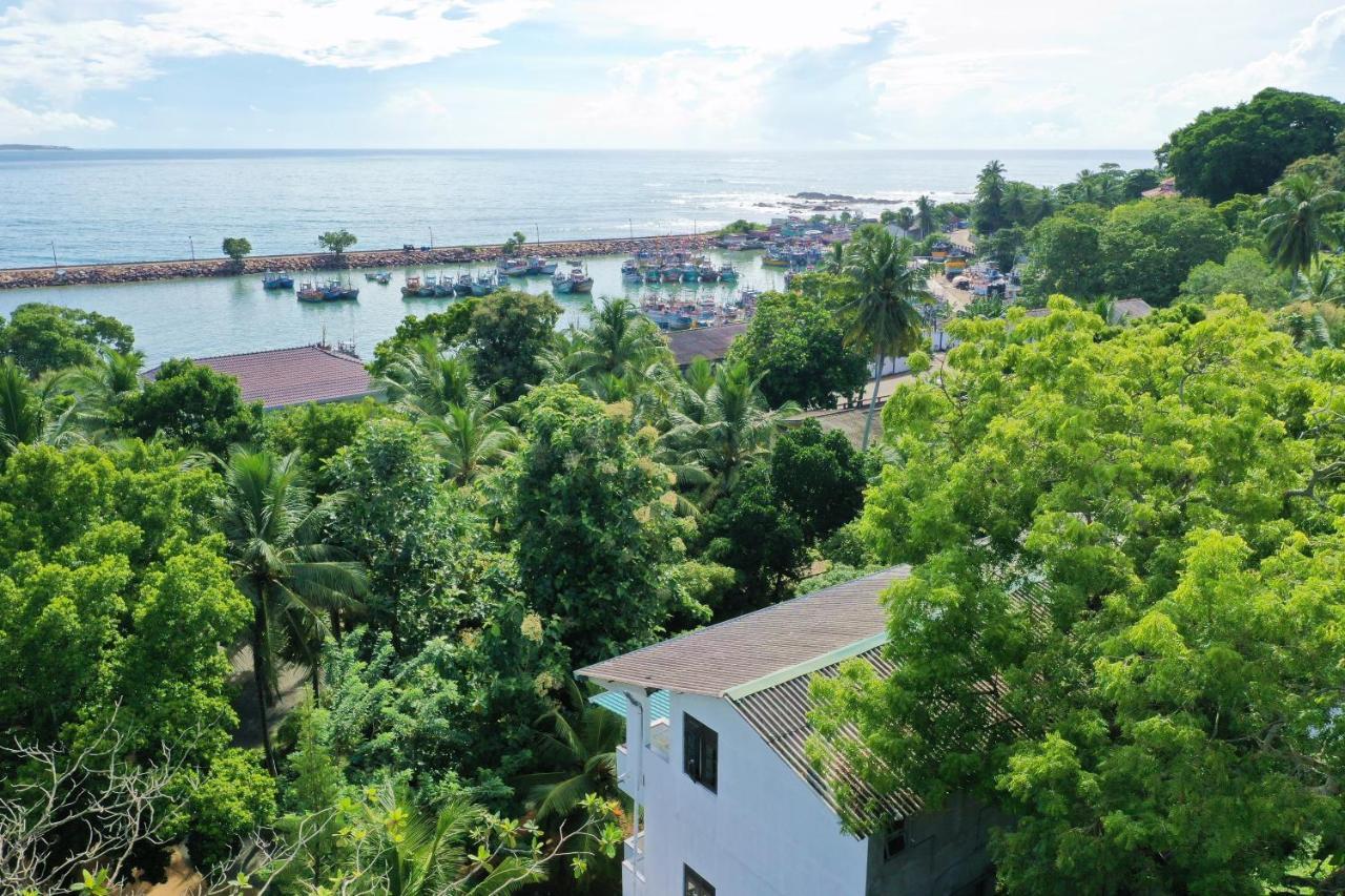 Sea Avenue - Eco Garden Hotel Тангале Екстериор снимка